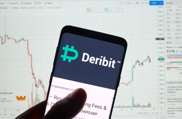 Deribit App vor Chart Hintergrund